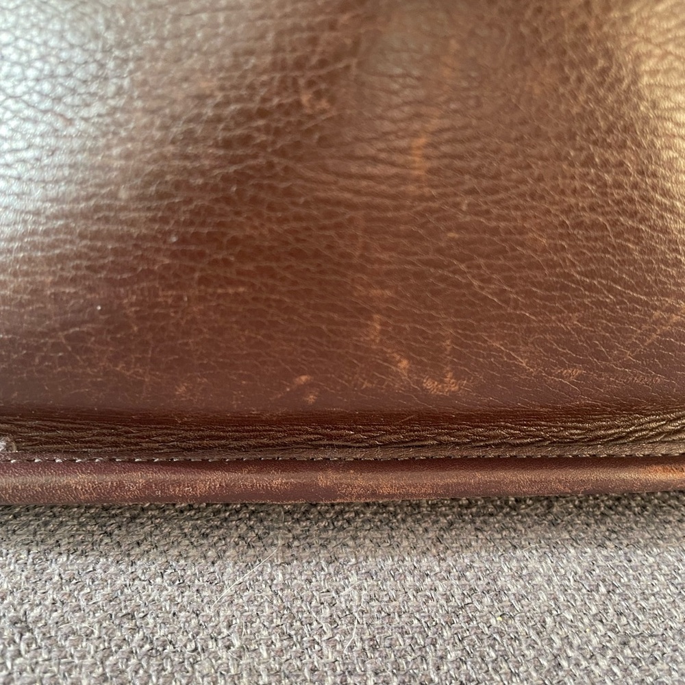 Coach Bleeker - image 3